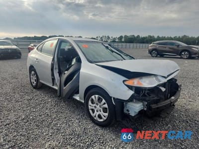 Czwarte zdjęcie samochodu z boku: 2010 HYUNDAI ELANTRA GLS VIN:KMHDU4AD8AU950059 - miniatura