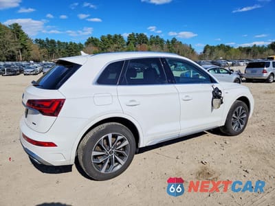 Trzecie zdjęcie samochodu z tyłu: 2023 AUDI Q5 PREMIUM PLUS 45 VIN:WA1EAAFY1P2143439 - miniatura