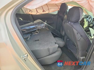 Zdjęcie 11 z 13 samochodu: 2013 CHEVROLET EQUINOX LT VIN:2GNFLEEK3D6204465 - miniatura