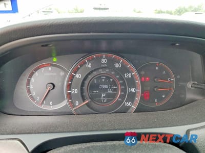 Zdjęcie 9 z 14 samochodu: 2017 HONDA ACCORD SPORT VIN:1HGCR2F5XHA095708 - miniatura