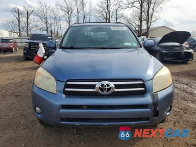 Piąte zdjęcie samochodu w środku: 2008 TOYOTA RAV4 LIMITED VIN:JTMBD31V486058792 - miniatura