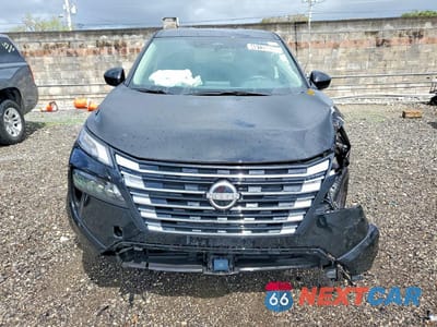 Piąte zdjęcie samochodu w środku: 2025 NISSAN ROGUE SV VIN:5N1BT3BA9SC822364 - miniatura