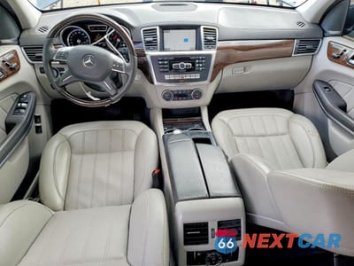 Zdjęcie 8 z 12 samochodu: 2013 MERCEDES-BENZ GL 450 4MATIC VIN:4JGDF7CE3DA198875 - miniatura