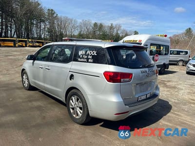 Trzecie zdjęcie samochodu z tyłu: 2018 KIA SEDONA L VIN:KNDMA5C1XJ6403384 - miniatura