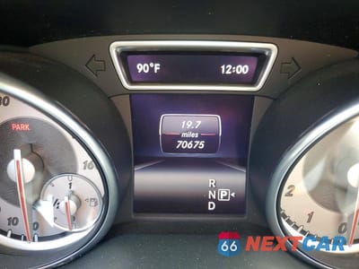 Zdjęcie 9 z 12 samochodu: 2015 MERCEDES-BENZ CLA 250 4MATIC VIN:WDDSJ4GB9FN202860 - miniatura