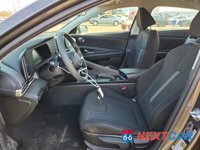 Zdjęcie 7 z 12 samochodu: 2025 HYUNDAI ELANTRA SE VIN:KMHLL4DG5SU941745 - miniatura
