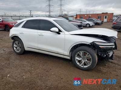 Czwarte zdjęcie samochodu z boku: 2022 GENESIS GV70 2.5T STANDARD VIN:KMUMADTB8NU043906 - miniatura