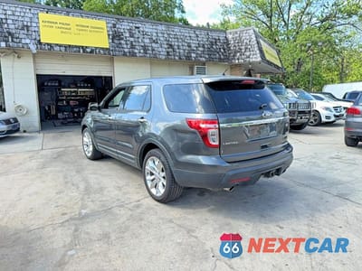 Trzecie zdjęcie samochodu z tyłu: 2015 FORD EXPLORER LIMITED VIN:1FM5K7F87FGB56425 - miniatura