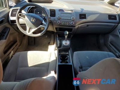 Zdjęcie 8 z 11 samochodu: 2011 HONDA CIVIC VP VIN:19XFA1F32BE014989 - miniatura