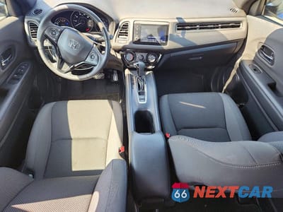 Zdjęcie 8 z 12 samochodu: 2021 HONDA HR-V SPORT VIN:3CZRU6H14MM754320 - miniatura