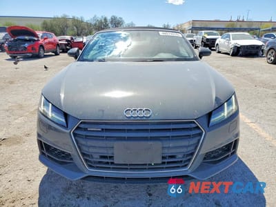 Piąte zdjęcie samochodu w środku: 2019 AUDI TT VIN:TRUTECFV5K1003224 - miniatura