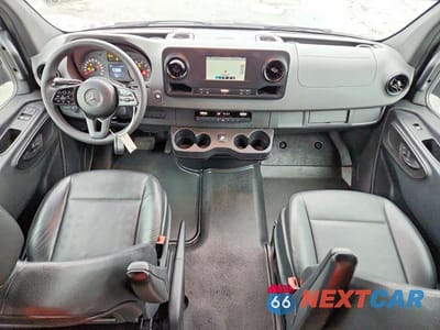 Zdjęcie 8 z 13 samochodu: 2019 MERCEDES-BENZ SPRINTER 2500 VIN:WDZPF1ED5KT015691 - miniatura