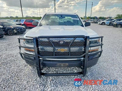 Piąte zdjęcie samochodu w środku: 2018 CHEVROLET SILVERADO K1500 VIN:1GCVKNEC8JZ339490 - miniatura
