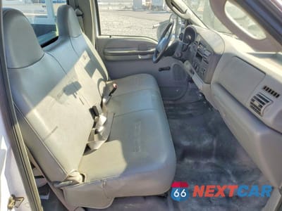 Piąte zdjęcie samochodu w środku: 2006 FORD F350 SUPER DUTY VIN:1FDWF36P36EA66726 - miniatura