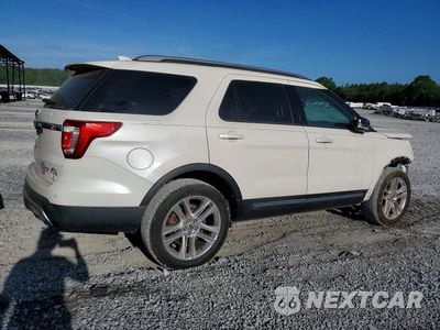 Trzecie zdjęcie samochodu z tyłu: 2017 FORD EXPLORER XLT VIN:1FM5K7D8XHGB45764 - miniatura