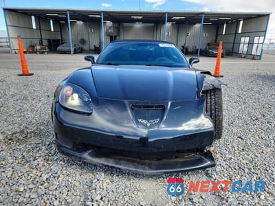 Piąte zdjęcie samochodu w środku: 2012 CHEVROLET CORVETTE GRAND SPORT VIN:1G1YW3DW7C5104860 - miniatura