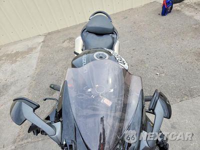Piąte zdjęcie samochodu w środku: 2025 SUZUKI GSX1300 RR VIN:JS1EJ11D7S7100014 - miniatura