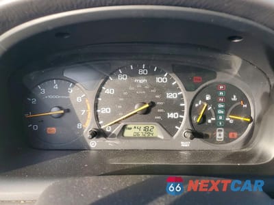Zdjęcie 9 z 12 samochodu: 2002 HONDA ACCORD EX VIN:1HGCG16542A042137 - miniatura