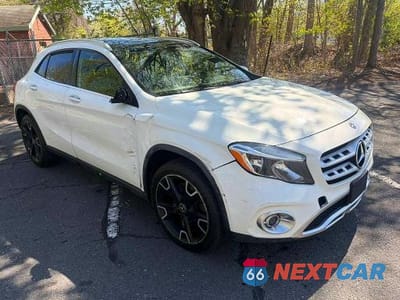 Czwarte zdjęcie samochodu z boku: 2018 MERCEDES-BENZ GLA 250 4MATIC VIN:WDCTG4GB5JJ451017 - miniatura