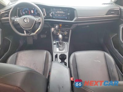 Zdjęcie 8 z 13 samochodu: 2019 VOLKSWAGEN JETTA SEL VIN:3VWEB7BU6KM189615 - miniatura