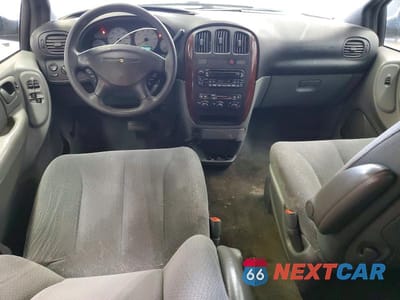 Zdjęcie 8 z 14 samochodu: 2004 CHRYSLER TOWN & COUNTRY EX FW VIN:2C4GP44R14R600256 - miniatura