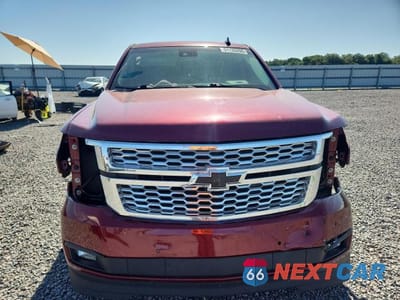 Piąte zdjęcie samochodu w środku: 2018 CHEVROLET TAHOE C1500 LT VIN:1GNSCBKC9JR200446 - miniatura