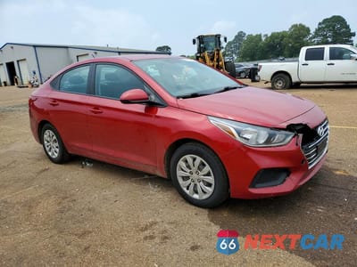 Czwarte zdjęcie samochodu z boku: 2021 HYUNDAI ACCENT SE VIN:3KPC24A69ME137825 - miniatura