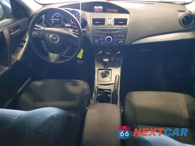 Zdjęcie 8 z 12 samochodu: 2012 MAZDA 3 I VIN:JM1BL1V78C1700391 - miniatura