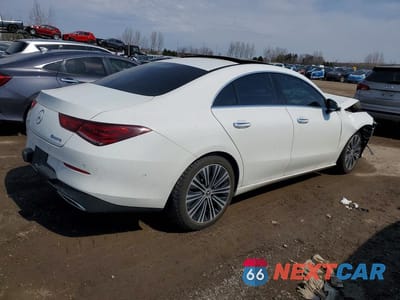 Trzecie zdjęcie samochodu z tyłu: 2023 MERCEDES-BENZ CLA 250 4MATIC VIN:W1K5J4HB0PN404497 - miniatura