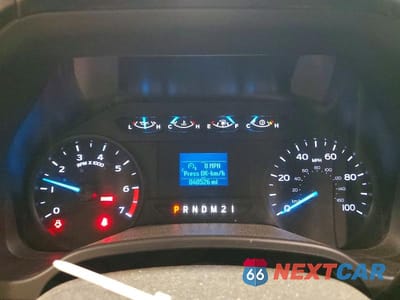 Zdjęcie 9 z 13 samochodu: 2019 FORD F350 SUPER DUTY VIN:1FT8X3B69KEF94868 - miniatura