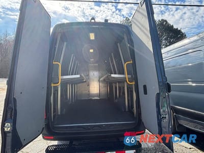 Zdjęcie 6 z 12 samochodu: 2019 MERCEDES-BENZ SPRINTER 2500 VIN:WD4PF1CD6KP136313 - miniatura