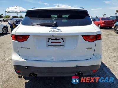 Zdjęcie 6 z 13 samochodu: 2017 JAGUAR E-PACE P250 AWD VIN:SADCK2BVXHA088769 - miniatura
