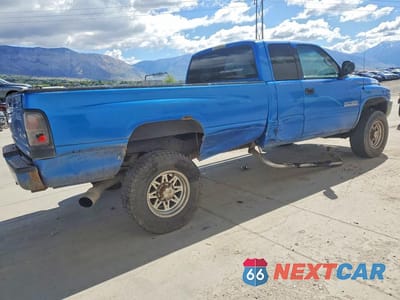 Trzecie zdjęcie samochodu z tyłu: 2001 DODGE RAM 2500 VIN:3B7KF23641G176260 - miniatura