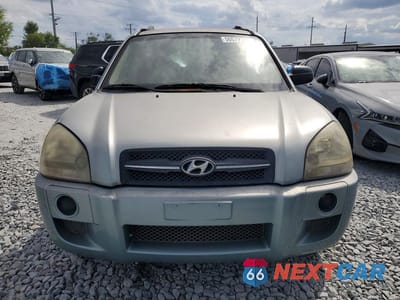 Piąte zdjęcie samochodu w środku: 2008 HYUNDAI TUCSON GLS VIN:KM8JM12B68U734610 - miniatura