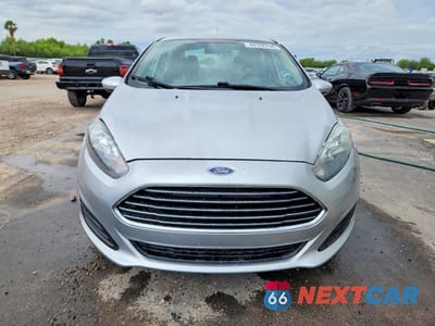 Piąte zdjęcie samochodu w środku: 2017 FORD FIESTA SE VIN:3FADP4BJ8HM113249 - miniatura