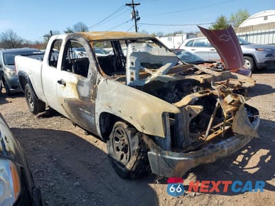 Czwarte zdjęcie samochodu z boku: 2008 GMC SIERRA C1500 VIN:1GTEC19X58Z219577 - miniatura