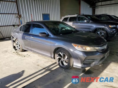 Czwarte zdjęcie samochodu z boku: 2016 HONDA ACCORD LX VIN:1HGCR2F30GA107586 - miniatura