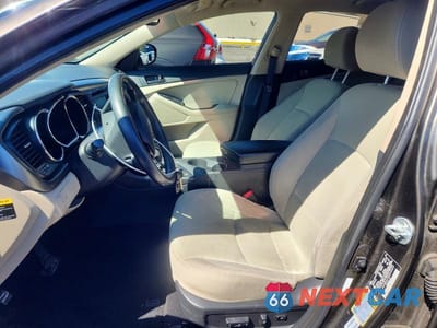 Zdjęcie 7 z 12 samochodu: 2013 KIA OPTIMA LX VIN:5XXGM4A73DG155457 - miniatura