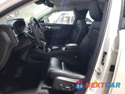 Zdjęcie 7 z 12 samochodu: 2024 VOLVO XC40 ULTIMATE VIN:YV4L12UM2R2214604 - miniatura