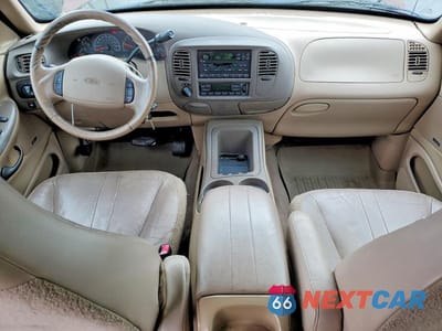 Zdjęcie 8 z 12 samochodu: 1999 FORD EXPEDITION VIN:1FMPU18L6XLB97882 - miniatura
