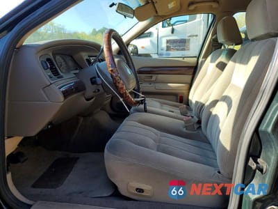Zdjęcie 7 z 12 samochodu: 2003 MERCURY GRAND MARQUIS GS VIN:2MEFM74W03X627226 - miniatura
