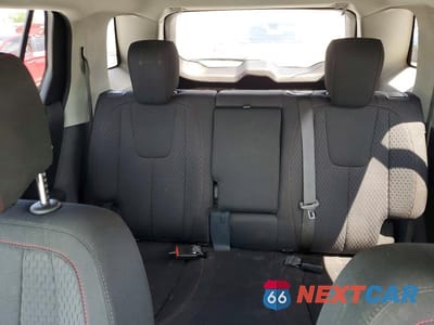 Zdjęcie 10 z 13 samochodu: 2012 GMC TERRAIN SLE VIN:2GKALMEKXC6228049 - miniatura