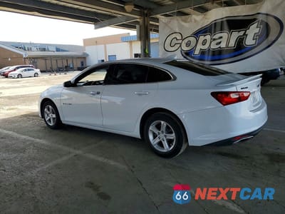 Drugie zdjęcie samochodu z przodu: 2020 CHEVROLET MALIBU RS VIN:1G1ZG5STXLF048204 - miniatura