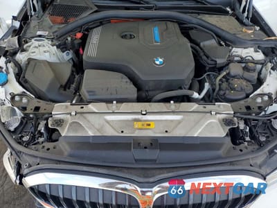 Zdjęcie 11 z 12 samochodu: 2021 BMW 330E VIN:3MW5P7J06M8B56027 - miniatura