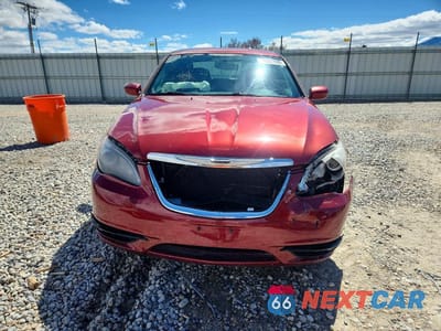 Piąte zdjęcie samochodu w środku: 2013 CHRYSLER 200 LIMITED VIN:1C3CCBCG8DN700127 - miniatura