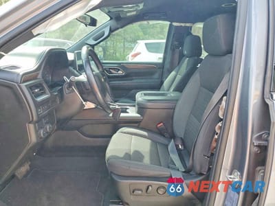 Zdjęcie 7 z 13 samochodu: 2021 CHEVROLET TAHOE C1500 LS VIN:1GNSCMKD6MR409006 - miniatura