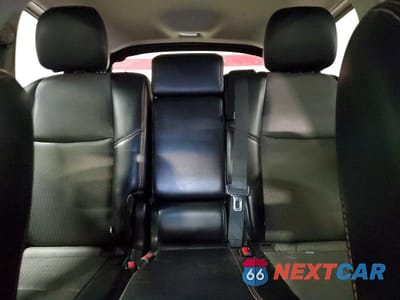 Zdjęcie 10 z 14 samochodu: 2019 NISSAN PATHFINDER SV VIN:5N1DR2MM4KC629645 - miniatura