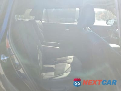 Zdjęcie 11 z 12 samochodu: 2022 TOYOTA HIGHLANDER XLE VIN:5TDHZRBH1NS582825 - miniatura