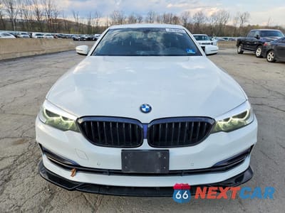 Piąte zdjęcie samochodu w środku: 2017 BMW 530 XI VIN:WBAJA7C34HG907088 - miniatura