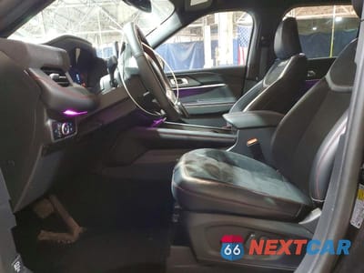 Zdjęcie 7 z 14 samochodu: 2025 FORD EXPLORER ST VIN:1FMWK8GC1SGB17417 - miniatura